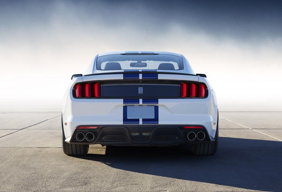  Shelby GT350 Mustang 2016 года  (фото 11 из 32)